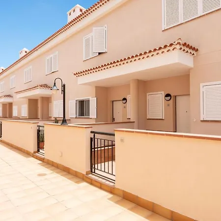 142 Canarian Paradise By Sunkeyrents * Puerto de Santiago (Tenerife)